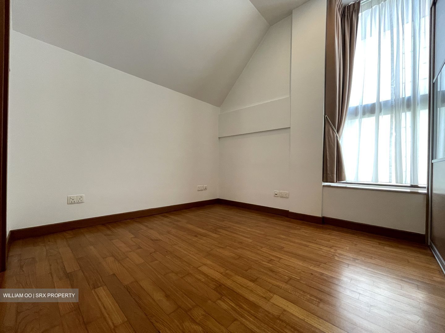 Lornie Road (D11), Terrace #624126691